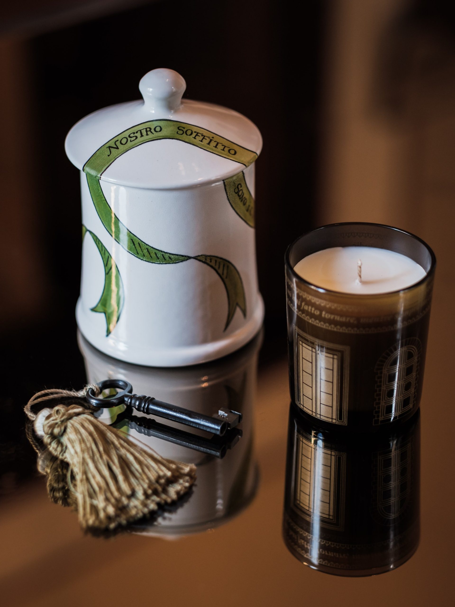 THE SILENT ESSENCE OF THINGS